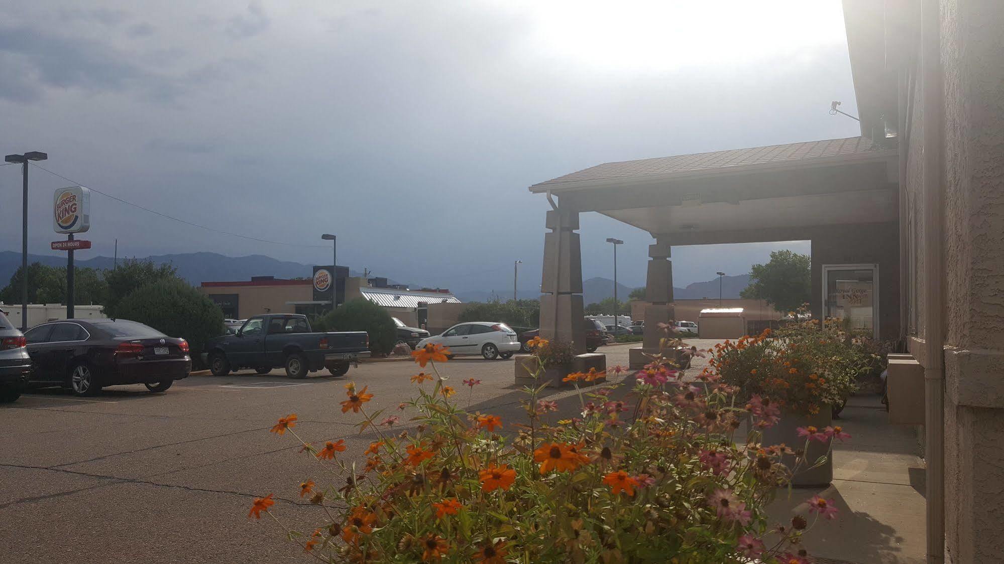 Budget Host Royal Gorge Inn Canon City Exterior foto